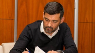 «Ριζώνει» στην Πόρτο ο Σέρτζιο Κονσεϊσάο