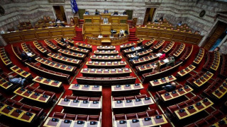 Δριμύ κατηγορώ: «Η κυβέρνηση συνελήφθη στη Βουλή με τη γίδα στη πλάτη»