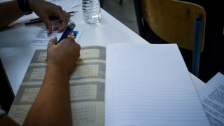 Πανελλήνιες 2021: Πότε πρέπει να κάνουν τα self test οι υποψήφιοι
