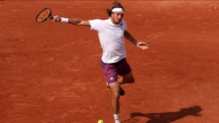 Ο Τσιτσιπάς έκανε το πρώτο βήμα προς τον τελικό!