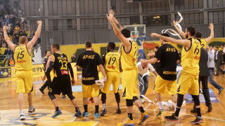 Πανηγυρικά στα ημιτελικά ο Άρης