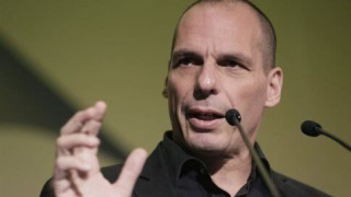 Παρέμβαση ESM για συμμετοχή στο QE της ΕΚΤ προτείνει ο Βαρουφάκης
