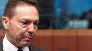 Βουλευτές ΣΥΡΙΖΑ: Ανεπιθύμητος ο Στουρνάρας