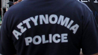 Θεσσαλονίκη: Αγόρασε κινητό από πλανόδιο, αλλά ήταν... πλαστελίνη!