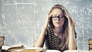 Όλα έτοιμα για την πρεμιέρα των πανελλαδικών εξετάσεων