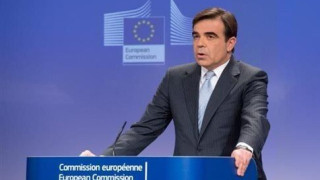 Κομισιόν: Προοδεύουμε, όμως με αργούς ρυθμούς