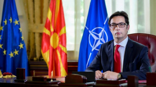 Από την εθνική μειοδοσία  στην εθνική μουγγαμάρα