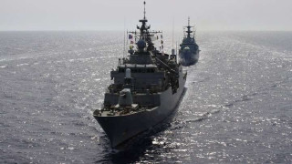 Τσίπρας: «Βάζουμε πλάτη για τις φρεγάτες, αλλά παρακολουθούμε για τυχόν λοβιτούρες»