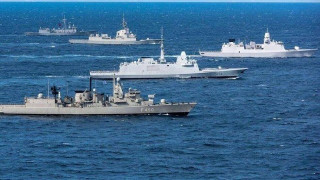 Φρεγάτες: Στη Αθήνα «στρατοπεδεύουν» όλοι οι μνηστήρες για τη «μητέρα των μαχών»