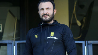 Παρουσία Καρυπίδη η προπόνηση του Άρη - Τι συζήτησε με Μάντζιο και Τουμαζάτο