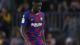 Ο ατζέντης του Ντεμπελέ: «Η Μπαρτσελόνα απειλεί να τον αφήσει εκτός αν δεν συμφωνήσει»