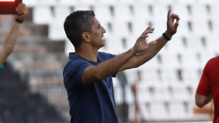 «Δίδυμα πυροβόλα» θέλει ο Ραζβάν…