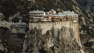 Τραγωδία στο Άγιον Όρος – Νεκρός 44χρονος Ρουμάνος προσκυνητής