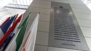 ΕΚΤ: Κατακόρυφη αύξηση των κινδύνων που συνδέονται με την Ελλάδα