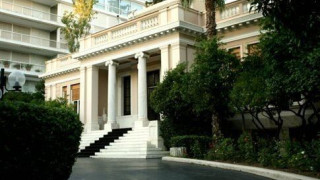 Σε εξέλιξη η συνεδρίαση της πολιτικής ομάδας διαπραγμάτευσης