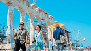 Ξεπέρασαν τα 1,7 εκατομμύρια οι τουρίστες κατά το πρώτο τρίμηνο