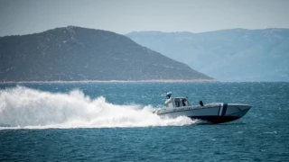 Βυθίστηκε σκάφος με 18 άτομα στη Μήλο