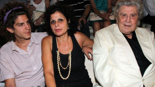 Μαργαρίτα Θεοδωράκη: Με τσιμπούν και με ματώνουν αδυσώπητα τσιμπούρια