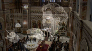 Συγκίνηση και ρίγος στην Μητρόπολη: Το «ύστατο χαίρε» στον Μίκη Θεοδωράκη