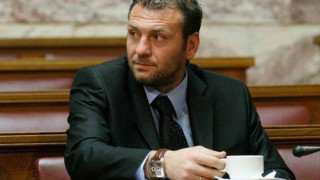 Ο γιος του Σκαρτάδου ξέσπασε για την κριτική στον Ανατολάκη!