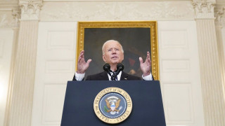 ΗΠΑ: Θύελλα αντιδράσεων για τον υποχρεωτικό εμβολιασμό