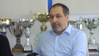 Επαφές με φαρμακευτική εταιρία για χορηγία