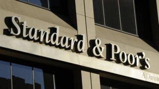 Standard & Poor’s: Δεν συνιστά πιστωτικό γεγονός η μη πληρωμή επίσημου τομέα
