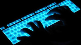 5 αυτοκτονίες απέτρεψε το τελευταίο τριήμερο η Δίωξη Ηλεκτρονικού Εγκλήματος