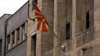 Μπλόκο από τα Σκόπια στις ελληνικές τράπεζες λόγω Grexit