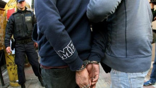 3 συλλήψεις μετά τις χτεσινές εφόδους της αστυνομίας σε συνδέσμους Άρη & Ηρακλή