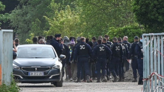 «Καψόνια» της γαλλικής αστυνομίας σε πρόσφυγες