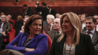 Μπακογιάννη - Γεννηματά: Η μάχη της ζωής τους απέναντι στον καρκίνο