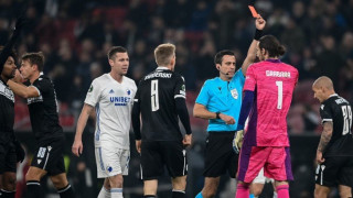 Η αποβολή του τερματοφύλακα της Κοπεγχάγης, με παίκτη παραπάνω ο ΠΑΟΚ