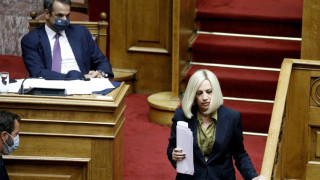Φώφη Γεννηματά: Επιστρέφει άμεσα στην Αθήνα ο Κυριάκος Μητσοτάκης