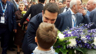 Ιβάν και Τσίπρας στην Αγία Πετρούπολη! (video)