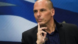 Διαψεύδει ο Βαρουφάκης για τα capital controls