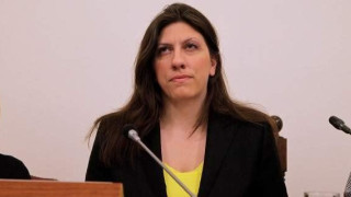 Ζωή για Στουρνάρα: Μπορώ να τον φέρω με τη βία στη Βουλή 