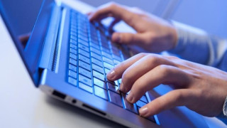 Γιατί το ίντερνετ γίνεται ολοένα και πιο αργό;