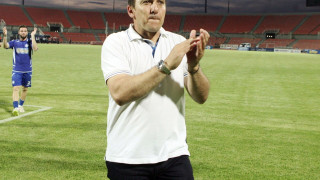 Μένει πιστός στο πλάνο του