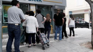 Τα μέτρα της ΕΛ.ΑΣ. για τις «ουρές» στα ΑΤΜ