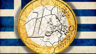 «Δεχόμαστε ισχυρές πιέσεις να αποκλείσουμε την Ελλάδα από την Ευρωζώνη»