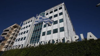 Στο κόκκινο το Χρηματιστήριο μετά τις ραγδαίες εξελίξεις στις Βρυξέλλες 