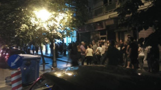 Πανδαιμόνιο και τεράστιες ουρές στις τράπεζες της Τούμπας! (videos)