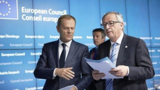 «Βόμβα» από Γιούνκερ: Είχαμε συμφωνήσει για ρύθμιση χρέους και αναπτυξιακά μέτρα