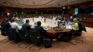 ZDF: Έκτακτη Σύνοδο Κορυφής για την Ελλάδα συγκαλεί την Τετάρτη ο Τουσκ 