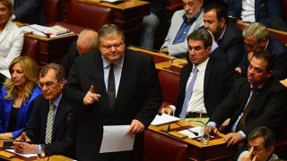 Βενιζέλος: «Θεσμική εκτροπή το δημοψήφισμα»