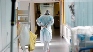 Κορωνοϊός: Στα ύψη παραμένουν τα κρούσματα -6909 επιβεβαιωμένα, 48 θάνατοι, 450 διασωληνωμένοι