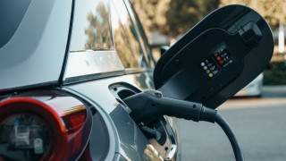 Υποχρεωτική η αγορά ηλεκτρικού εταιρικού ΙΧ ή ταξί -Ορίστηκαν οι νέες ημερομηνίες