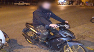 Μητέρα του δολοφόνου στο Βόλο: «Τον έχω ξεγράψει, να τα λουστεί όπως τα έκανε»