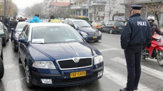 Θεσσαλονίκη: Οδηγός ταξί και πελάτης πιάστηκαν στα χέρια